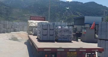 怀化 芝麻白仿形路沿石，直形路沿石