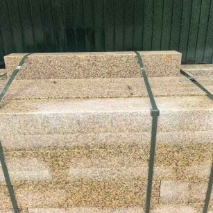 怀化 黄金麻花岗岩石材机切面栏杆料半成品