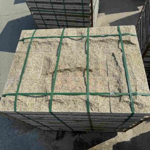 怀化 黄金麻花岗岩石材自然面蘑菇石成品