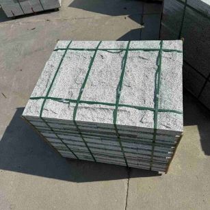 怀化 白麻花岗岩石材自然面蘑菇石成品