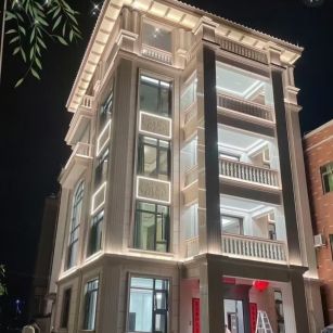 怀化 芝麻白花岗岩别墅外墙夜间效果