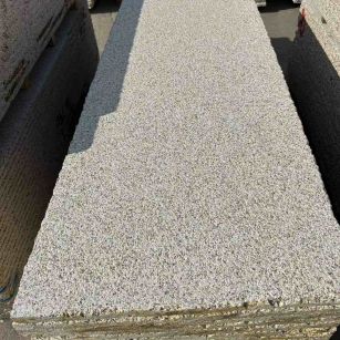 怀化 黄金麻花岗岩荔枝面毛板，半成品