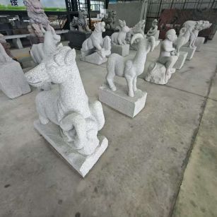 怀化 芝麻白花岗岩造型立体雕刻——十二生肖