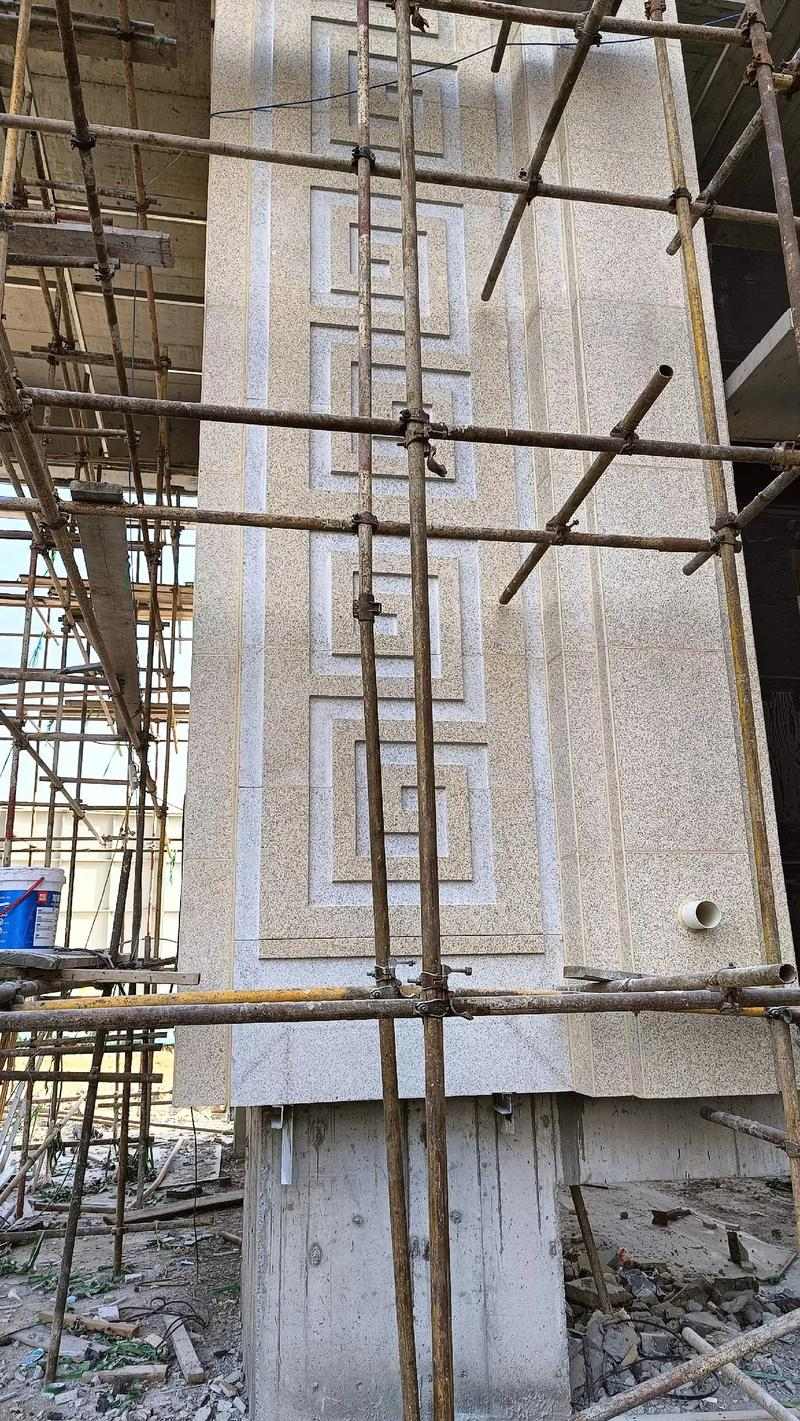 怀化 黄金麻花岗岩别墅外墙干挂回纹造型效果