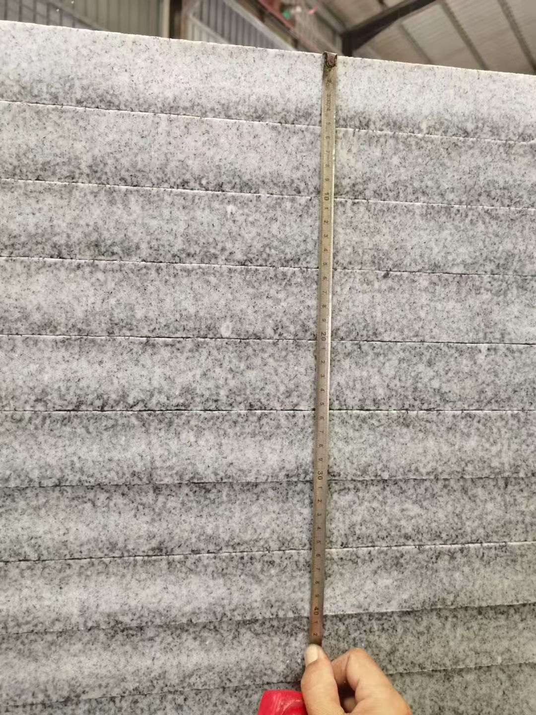 怀化 芝麻白火烧成品厚薄均匀，B料价格接近A料质量