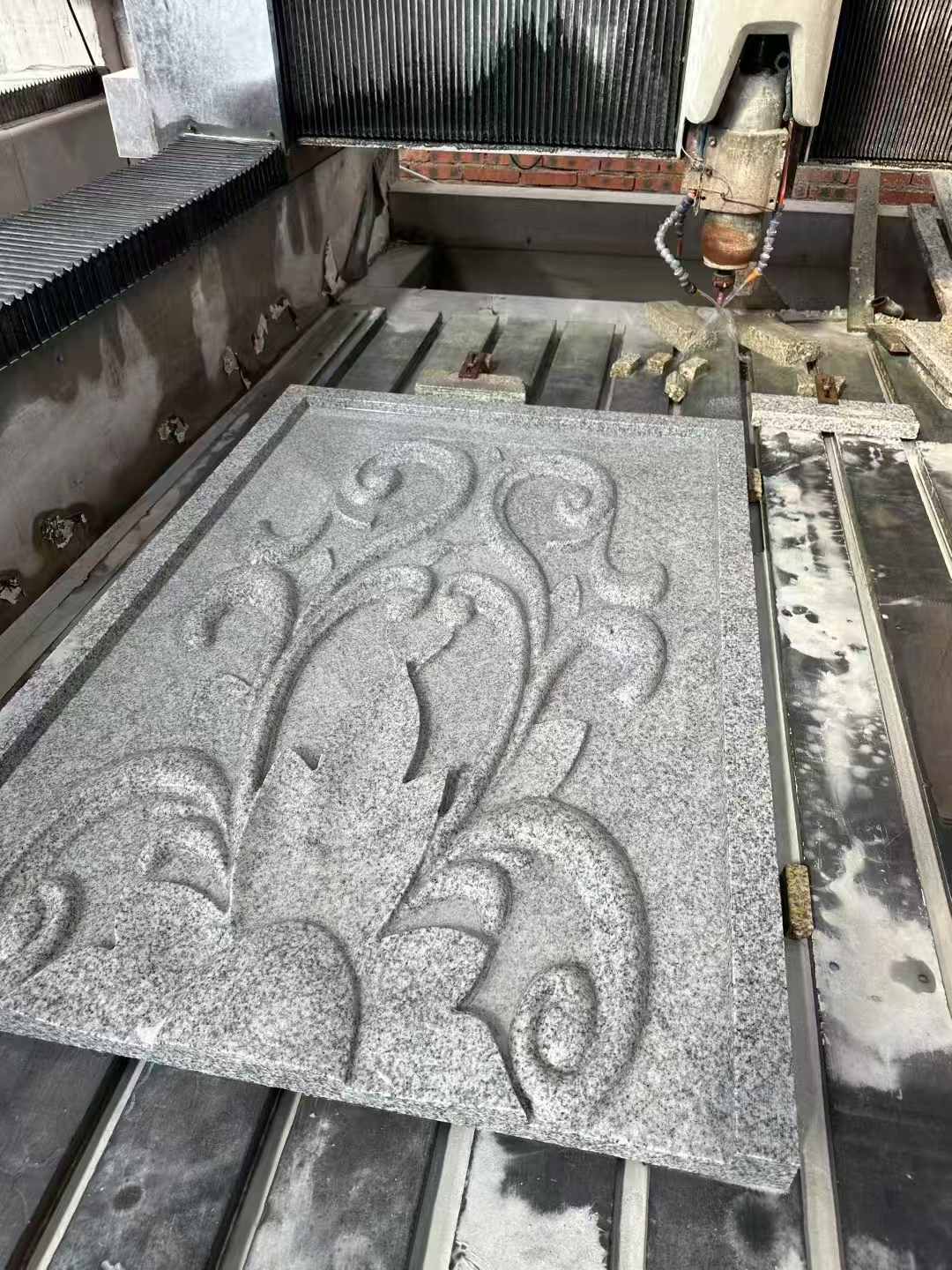 怀化 白麻别墅干挂雕花板