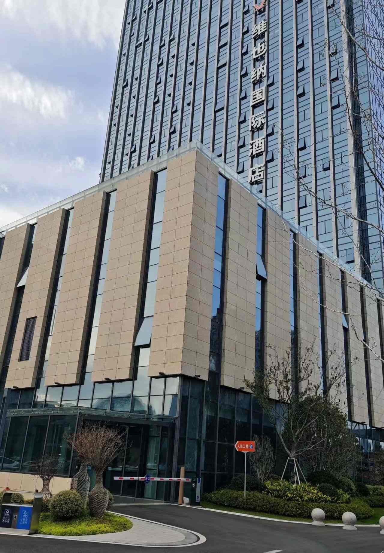 怀化 黄金麻花岗岩外墙干挂